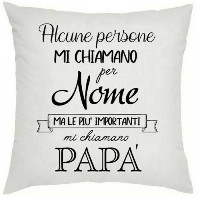 CUSCINO PERSONALIZZATO MI CHIAMANO PAPÀ CUSCINO PERSONALIZZATO MI CHIAMANO PAPÀ