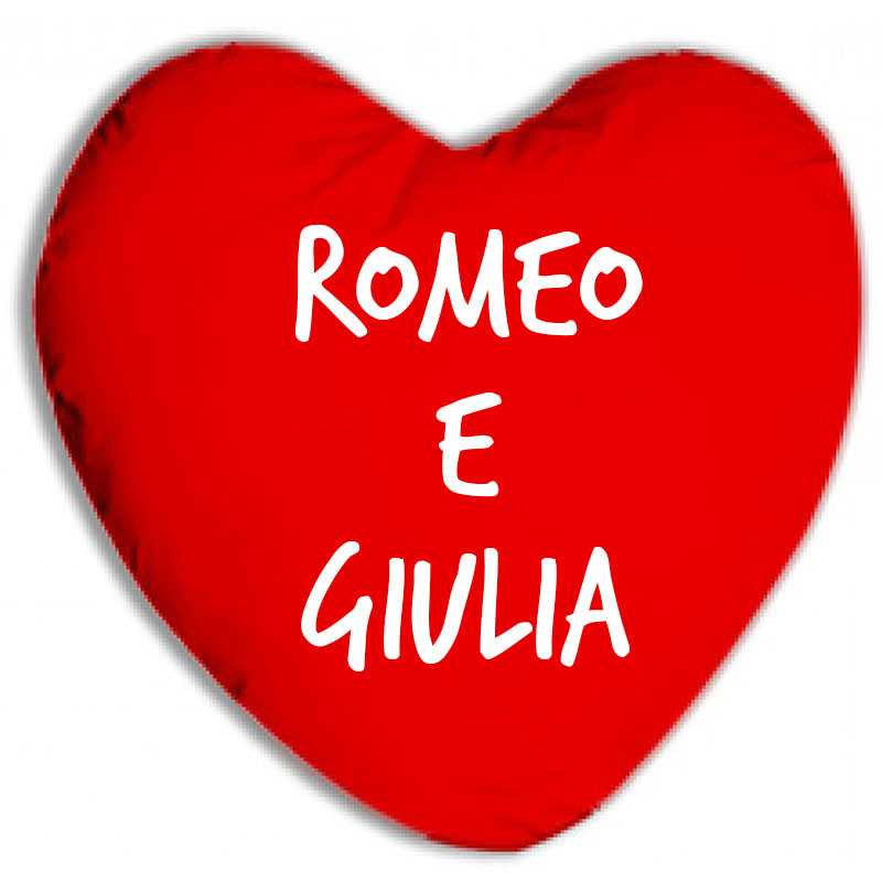 CUSCINO PERSONALIZZATO A CUORE CON NOME CUSCINO PERSONALIZZATO A CUORE CON NOME