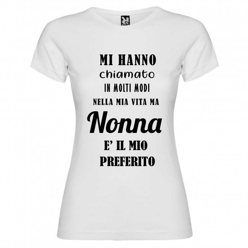 T-SHIRT PERSONALIZZATA PER LA NONNA È IL MIO PREFERITO COLORE BIANCO T-SHIRT PERSONALIZZATA PER LA NONNA È IL MIO PREFERITO COLORE BIANCO